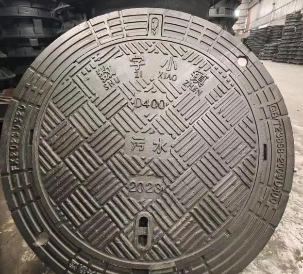 孙吴球墨铸铁防沉降井盖展示